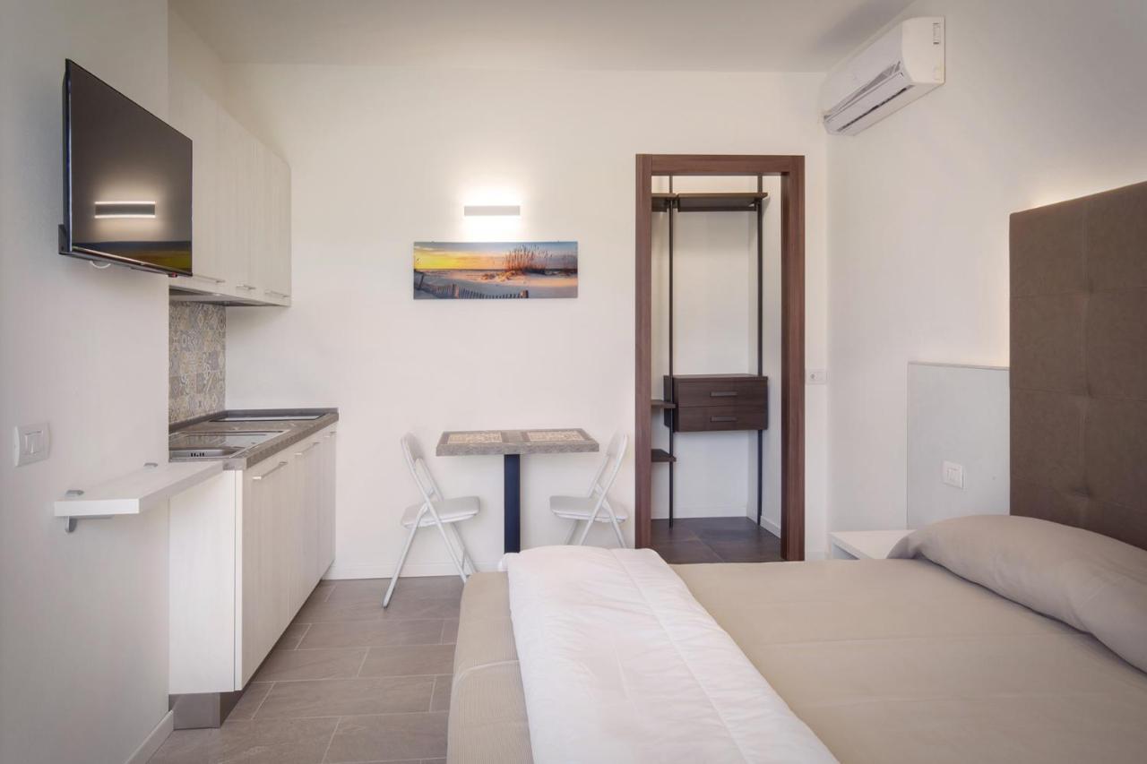 Villa Aurora-Holiday Home Apt3 Bardolino Exterior foto